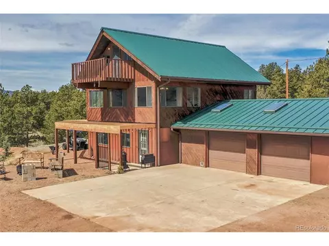 1084 Circle Dr, Florissant, CO 80816