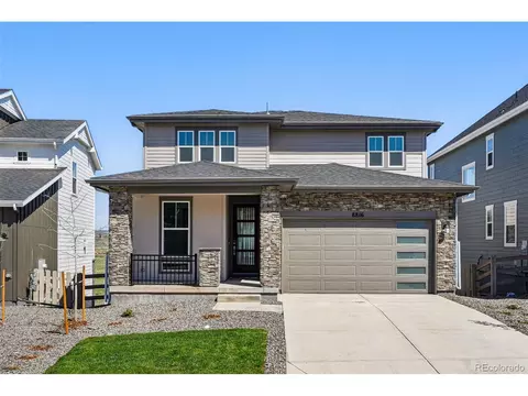 8816 Whiteclover St, Littleton, CO 80125