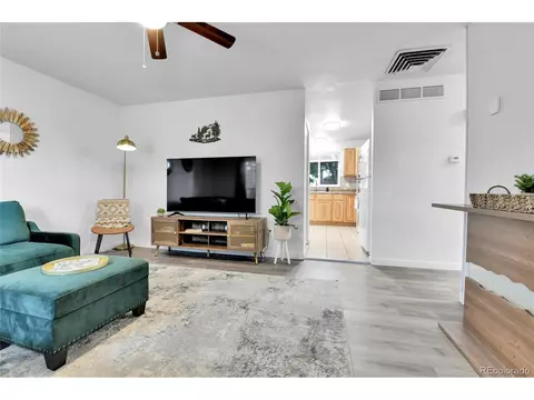 9323 Everett Ct, Broomfield, CO 80021 photo 6