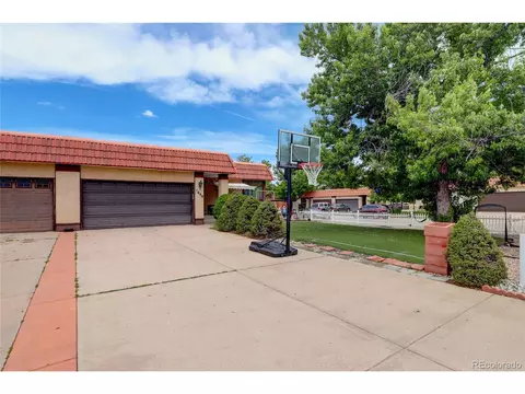 Undisclosed, Aurora, CO 80012