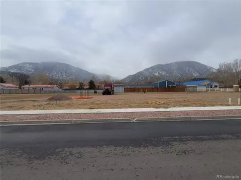 655 Alabama St, Poncha Springs, CO 81242