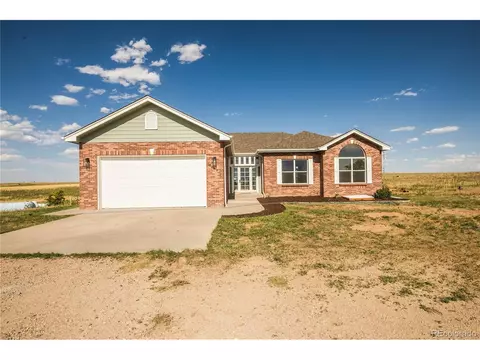 13880 Cavanaugh Rd, Hudson, CO 80642