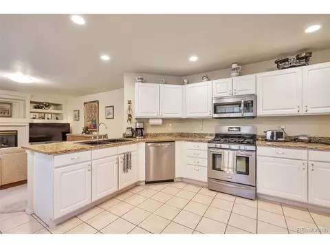18852 E Progress Ave, Centennial, CO 80015 photo 8