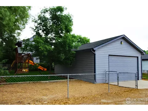 215 E Colorado Ave, Berthoud, CO 80513 photo 23