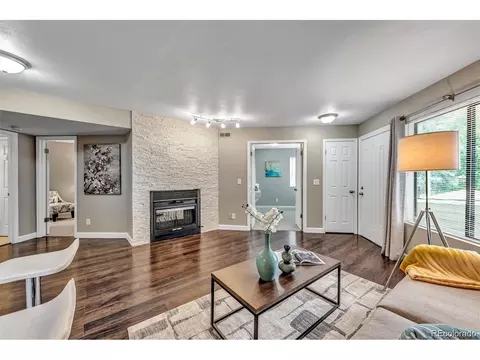 12476 W Nevada Pl #105, Lakewood, CO 80228