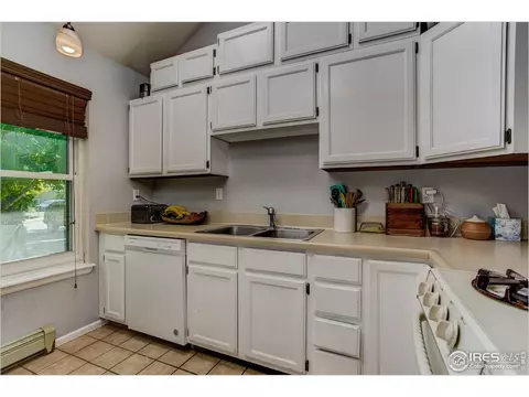 4752 Edison Ln, Boulder, CO 80301 photo 9