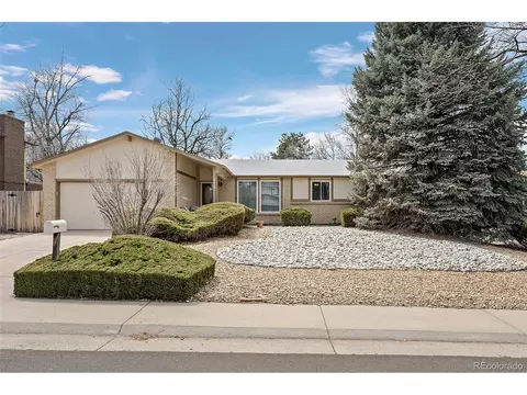 3215 S Nucla St, Aurora, CO 80013