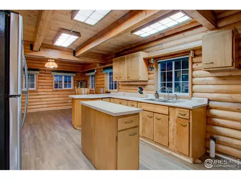 565 Rustic Rd, Bellvue, CO 80512 photo 24