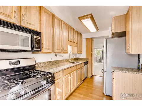 1195 Bear Mountain Dr #D, Boulder, CO 80305 photo 4