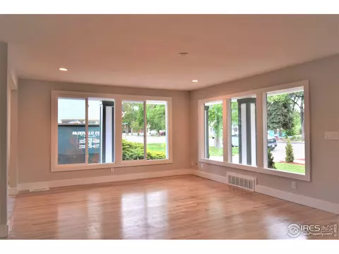 920 N 4th St, Berthoud, CO 80513 photo 5
