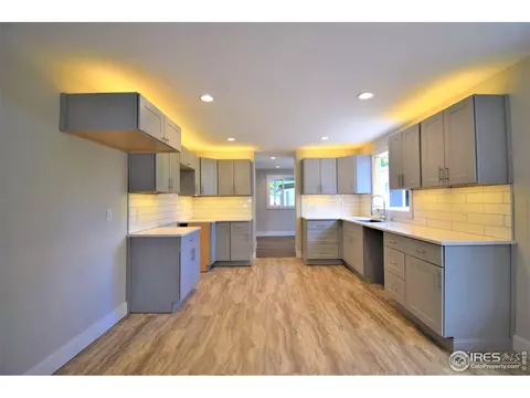 920 N 4th St, Berthoud, CO 80513 photo 3