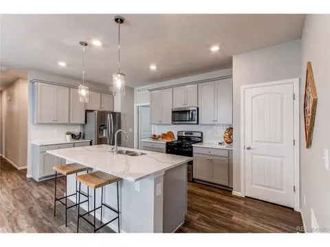 20936 E 61st Ave, Aurora, CO 80019 photo 8