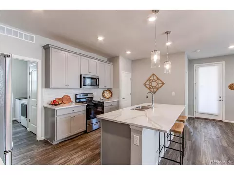 20936 E 61st Ave, Aurora, CO 80019 photo 6
