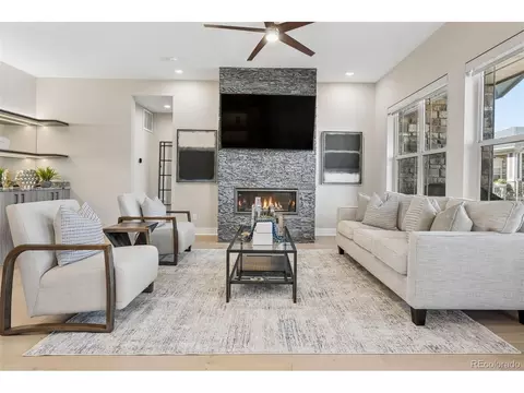 Living - 22185 E Bailey Pl, Aurora, CO 80016 photo 6 of 9