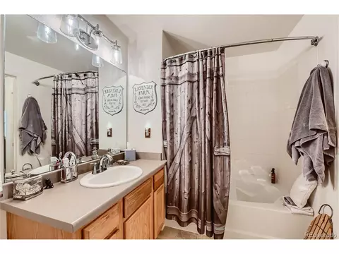 18611 E Water Dr #A, Aurora, CO 80013 photo 5