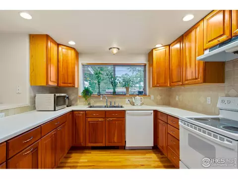 4410 Comanche Dr, Boulder, CO 80303 photo 12