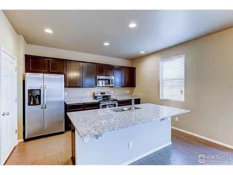 926 Camberly Dr, Windsor, CO 80550 photo 9
