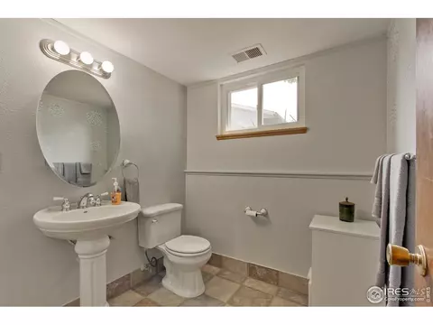 837 E 4th Ave, Longmont, CO 80504 photo 26