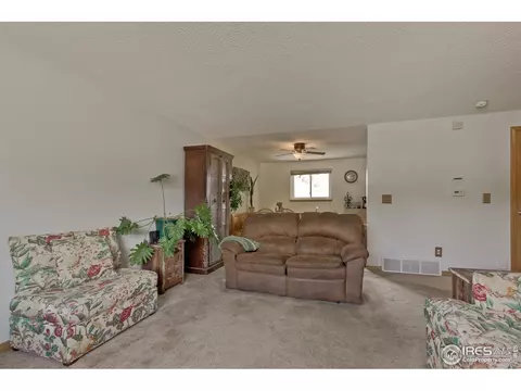 837 E 4th Ave, Longmont, CO 80504 photo 7
