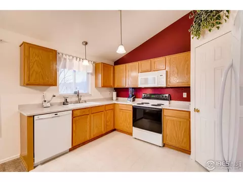 5399 Wolf Ct, Frederick, CO 80504 photo 4