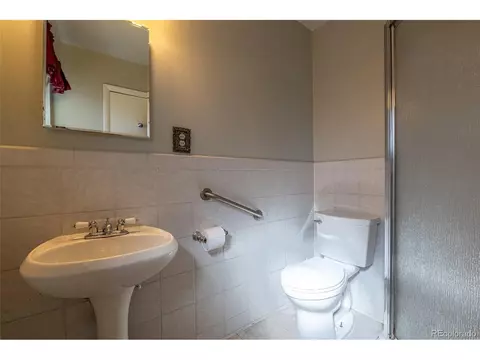 Bath - 13105 E 5th Ave, Aurora, CO 80011 photo 2 of 2