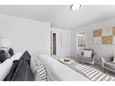 22022 E 38th Pl, Aurora, CO 80019 photo 14