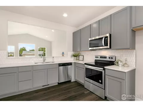 298 E Chestnut St #1, Windsor, CO 80550 photo 18