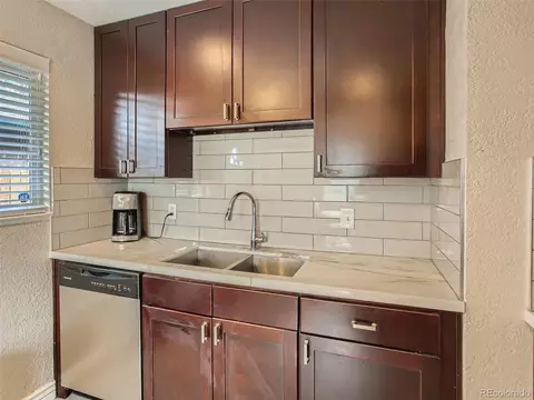 3642 Grape St, Denver, CO 80207 photo 9