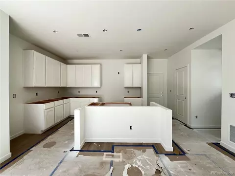 730 Aspen Ave, Bennett, CO 80102 photo 5