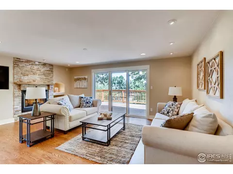 8053 Sagebrush Ct, Boulder, CO 80301 photo 9
