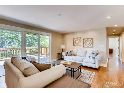 8053 Sagebrush Ct, Boulder, CO 80301 photo 7