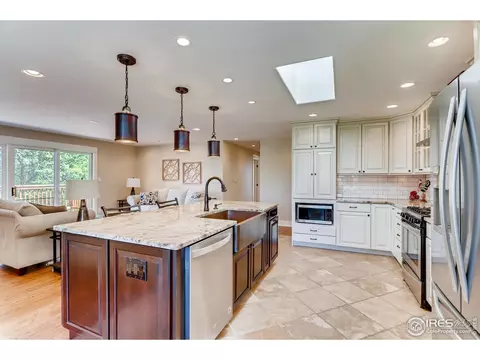8053 Sagebrush Ct, Boulder, CO 80301 photo 12