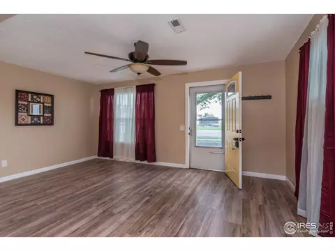 357 Beech St, Hudson, CO 80642 photo 5