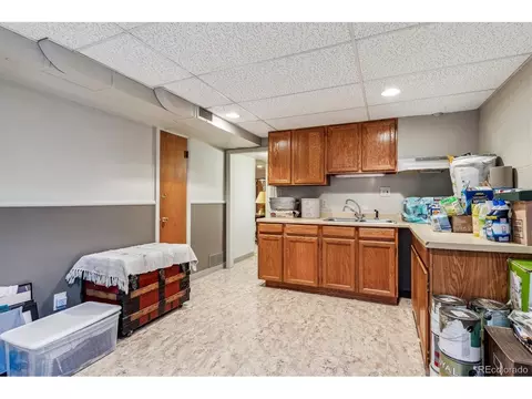8105 W 8th Pl, Lakewood, CO 80214 photo 16