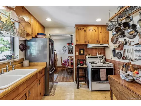 8105 W 8th Pl, Lakewood, CO 80214 photo 3