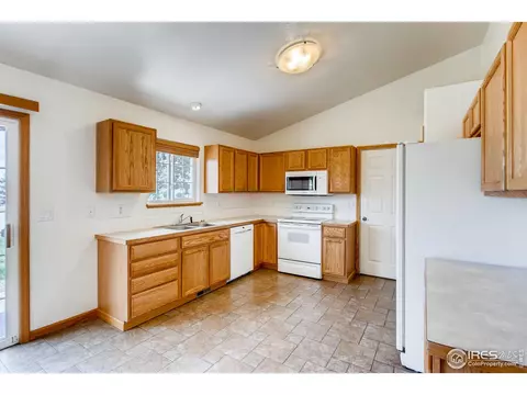 2515 Dock Dr, Evans, CO 80620 photo 5