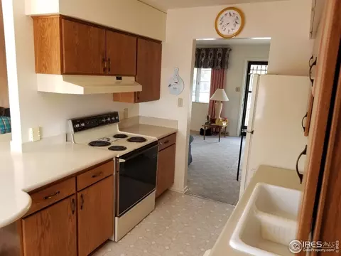 4492 Hamilton Ct, Boulder, CO 80305 photo 2
