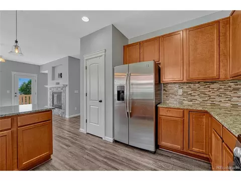 Kitchen - 18317 E Saskatoon Pl, Parker, CO 80134 photo 4 of 5