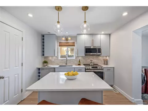Undisclosed, Denver, CO 80205 photo 11