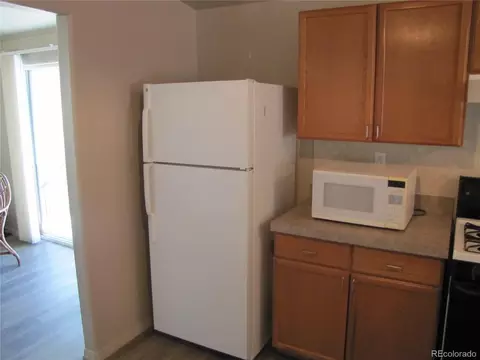 Kitchen - 8575 Ranch Rd, Hartsel, CO 80449 photo 2 of 5