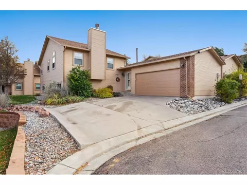 1521 Shane Cir, Colorado Springs, CO 80907