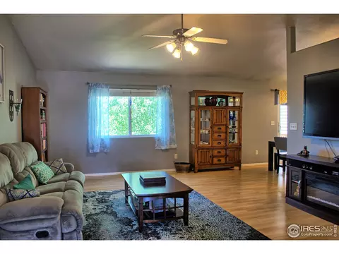 3023 45th Ave, Greeley, CO 80634 photo 4
