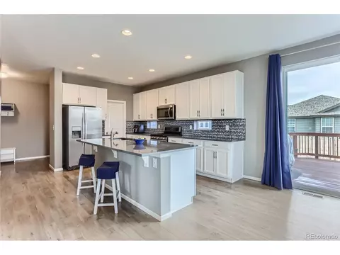 19125 E Adriatic Cir, Aurora, CO 80013 photo 9