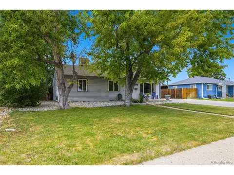 479 S Harlan St, Lakewood, CO 80226