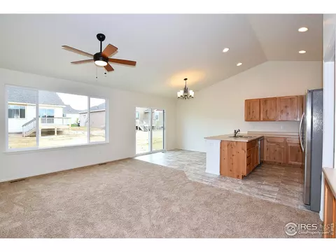 2111 Orchard Bloom Dr, Windsor, CO 80550 photo 4