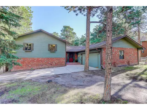 17950 New London Rd, Monument, CO 80132