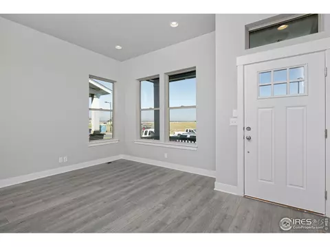 9964 E 60th Ave, Denver, CO 80238 photo 4