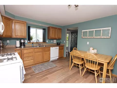 762 Cedar Ave, Akron, CO 80720 photo 10