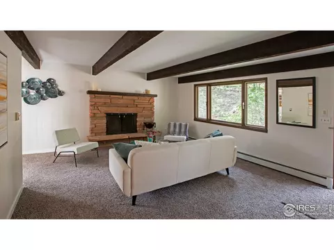 118 Sugar Ct, Boulder, CO 80302 photo 1