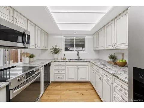 Kitchen - 9024 E Mansfield Ave, Denver, CO 80237 photo 1 of 3